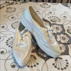 Keds Point Iridescent White Platform Lace-Up Sneakers